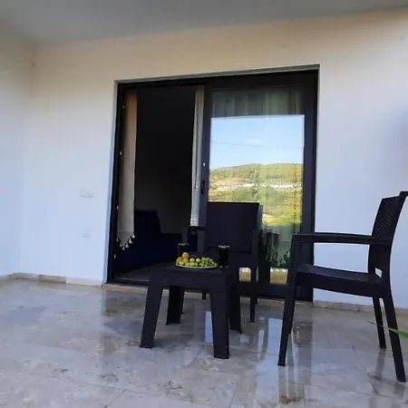 Σπίτι διακοπών Elisam Apart 1 *