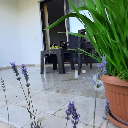 Elisam Apart 1 Holiday home Saribelen