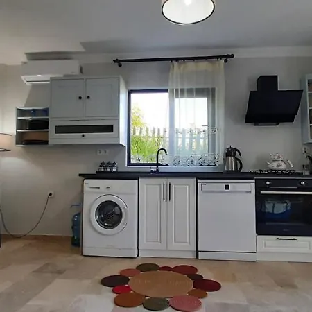 Elisam Apart 1 Holiday home