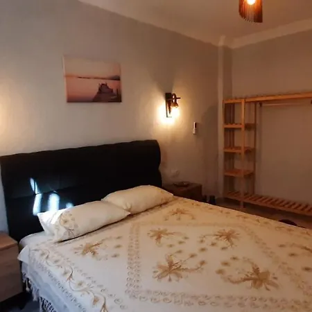 Elisam Apart 1 Holiday home Saribelen